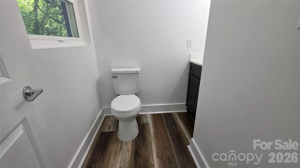 513 E Ohio Avenue Bessemer City, NC 28016