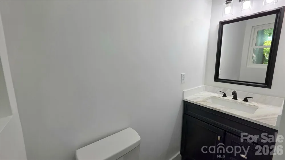 513 E Ohio Avenue Bessemer City, NC 28016