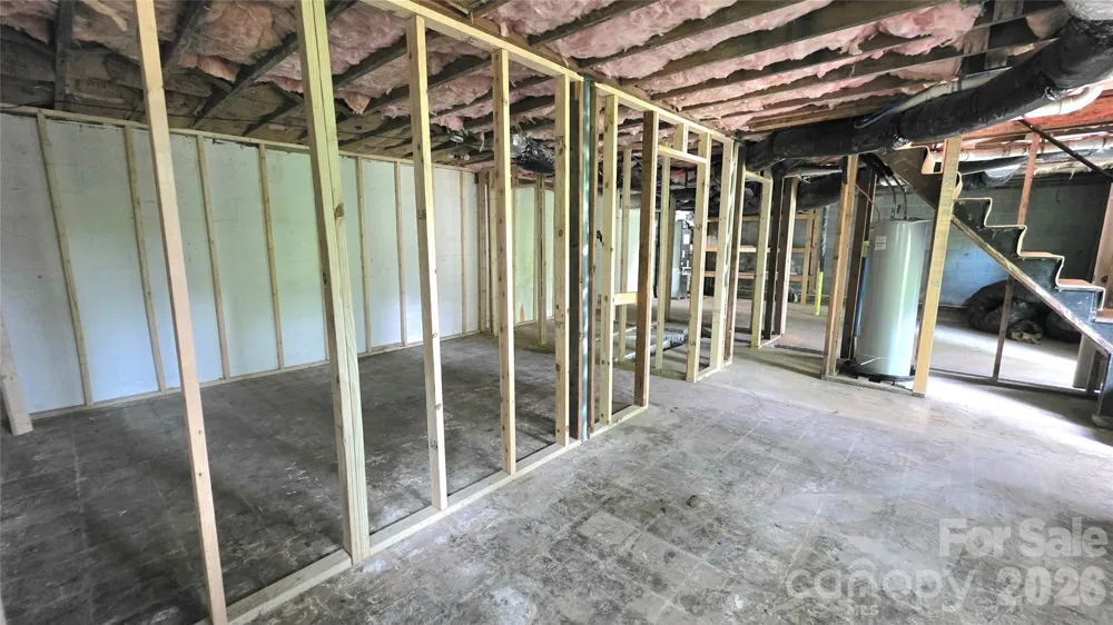 513 E Ohio Avenue Bessemer City, NC 28016
