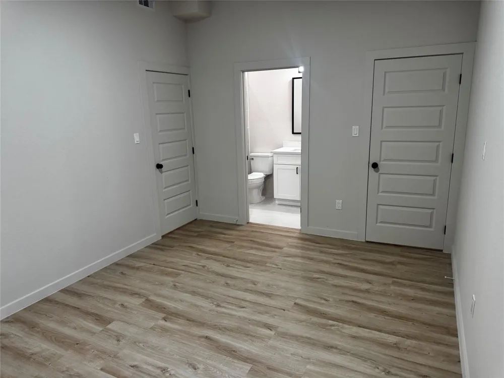 9713 Cargil Houston, TX 77029