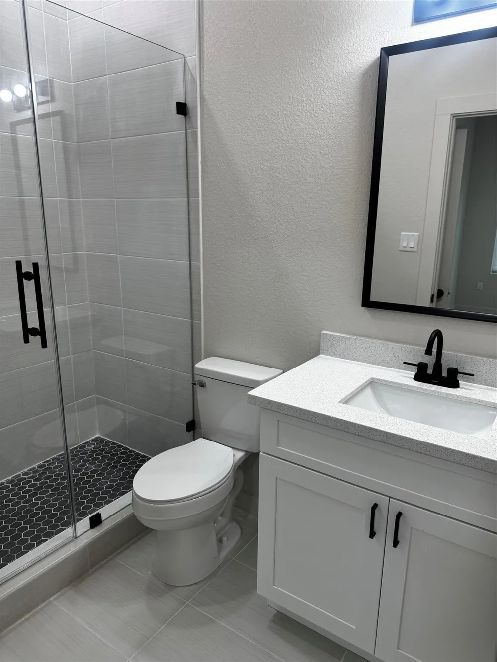 9713 Cargil Houston, TX 77029