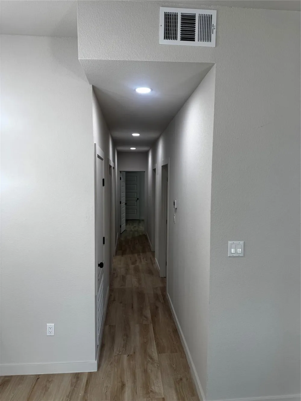 9713 Cargil Houston, TX 77029