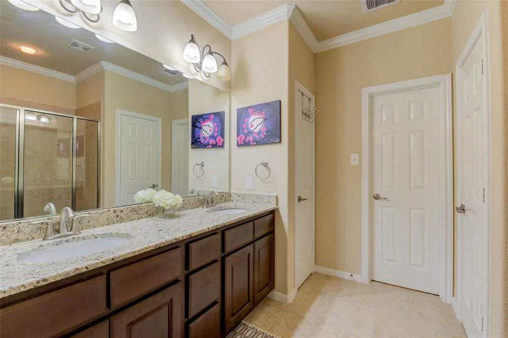 22 Bettina Lane The Woodlands, TX 77382