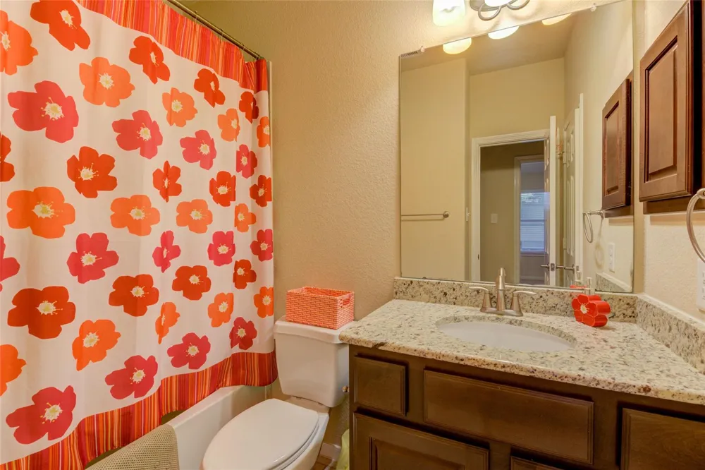 22 Bettina Lane The Woodlands, TX 77382
