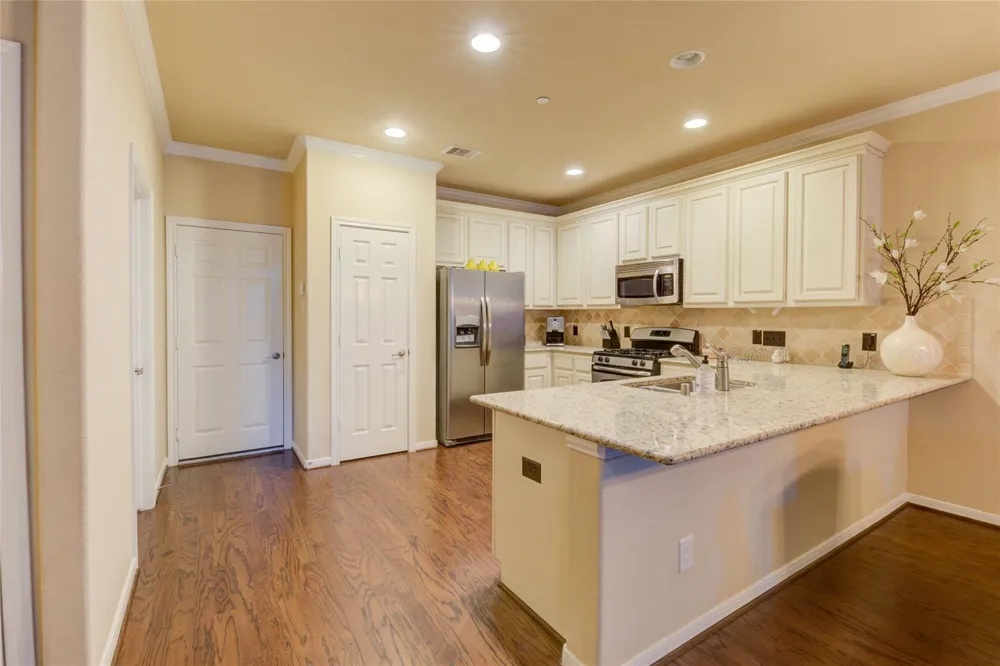 22 Bettina Lane The Woodlands, TX 77382