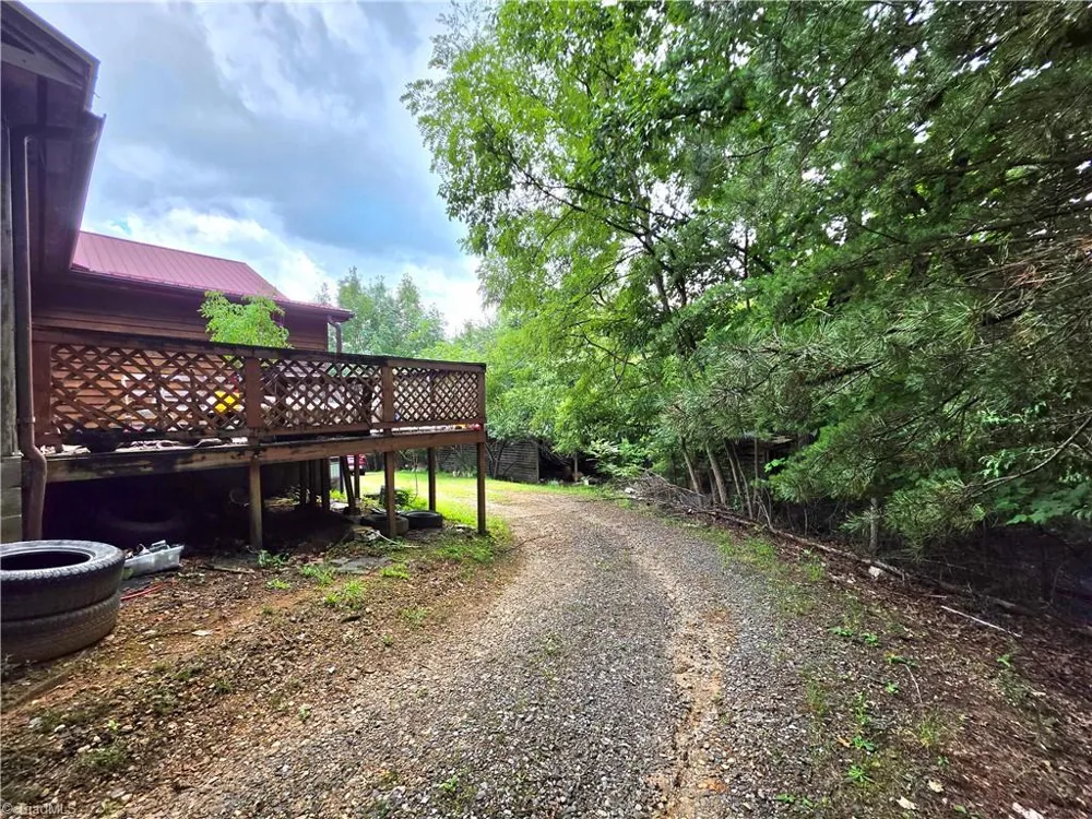 179 Caseys Crossing Trail Lowgap, NC 27024