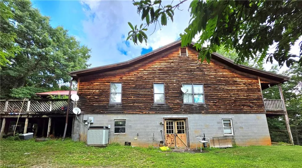 179 Caseys Crossing Trail Lowgap, NC 27024