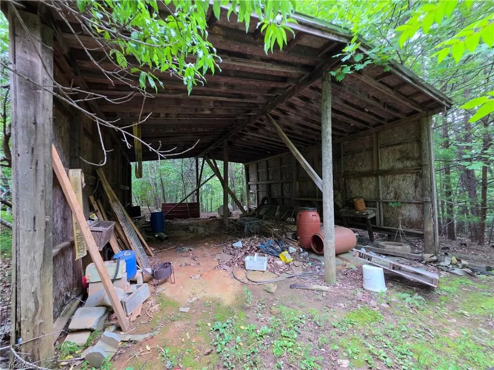 179 Caseys Crossing Trail Lowgap, NC 27024
