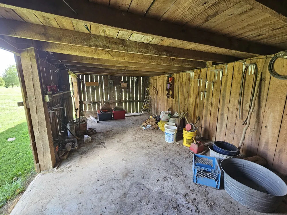 20 Riverbend Ln Carthage, TN 37030