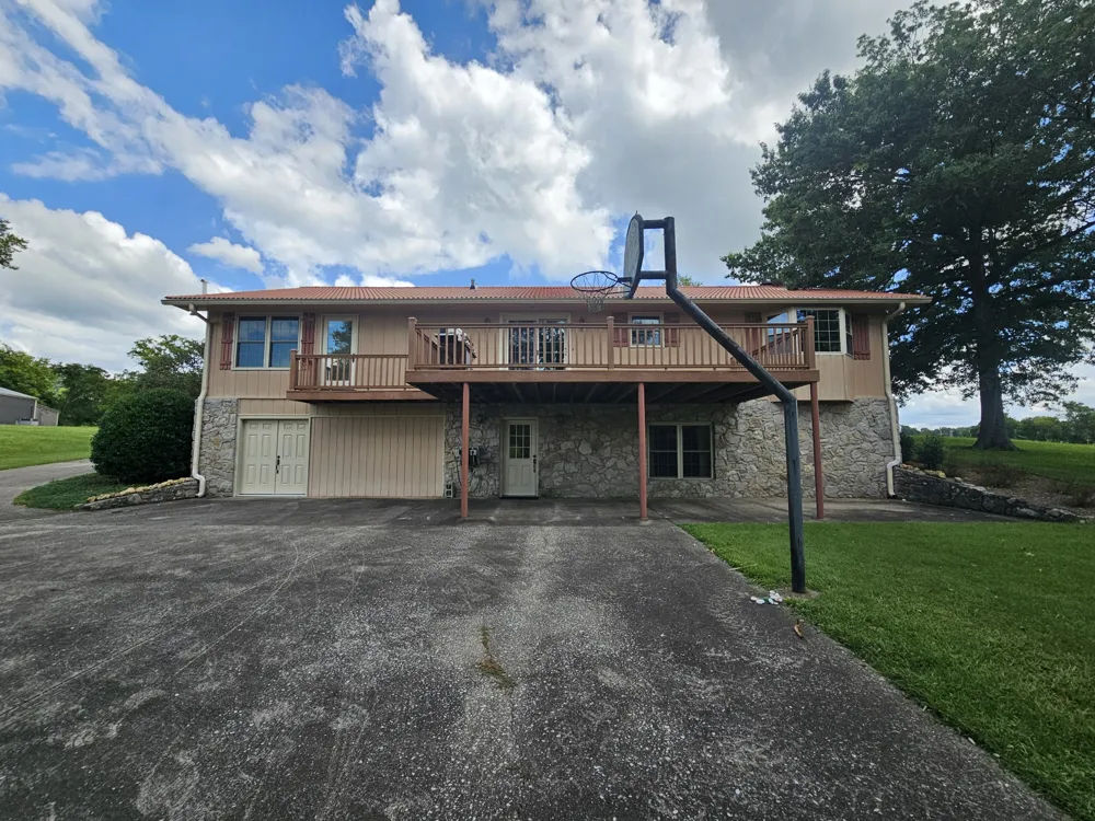 20 Riverbend Ln Carthage, TN 37030