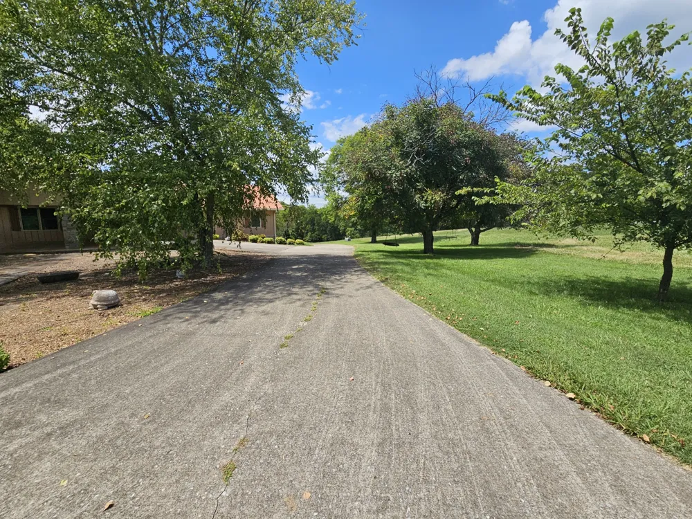 20 Riverbend Ln Carthage, TN 37030
