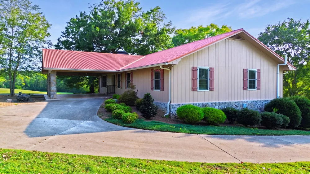 20 Riverbend Ln Carthage, TN 37030