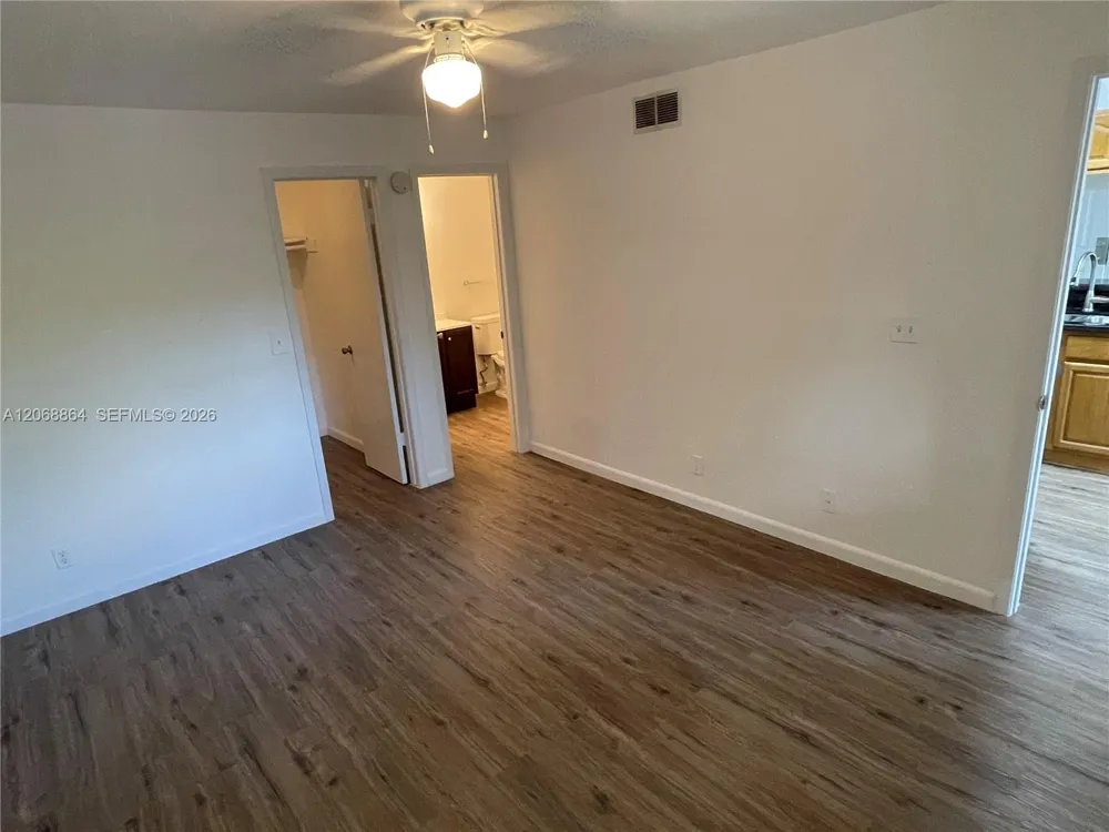8739 NW 39th St #8739 Sunrise, FL 33351