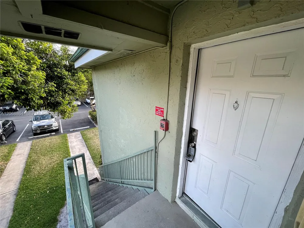 8739 NW 39th St #8739 Sunrise, FL 33351