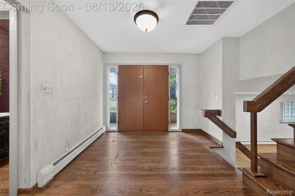 6611 Cottonwood Knoll Court West Bloomfield Charter Township, MI 48322