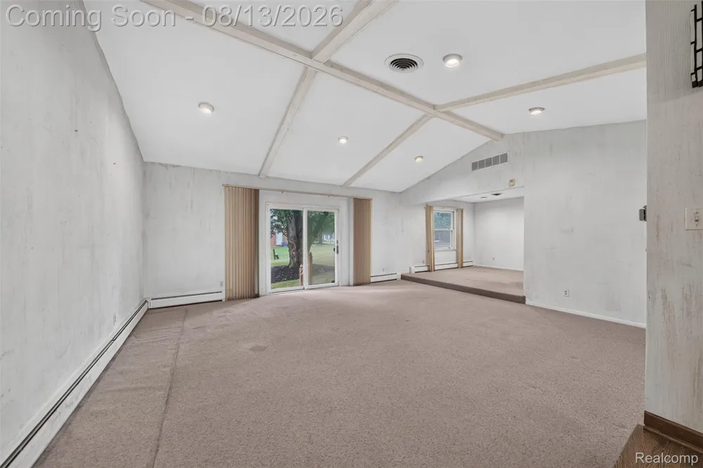 6611 Cottonwood Knoll Court West Bloomfield Charter Township, MI 48322