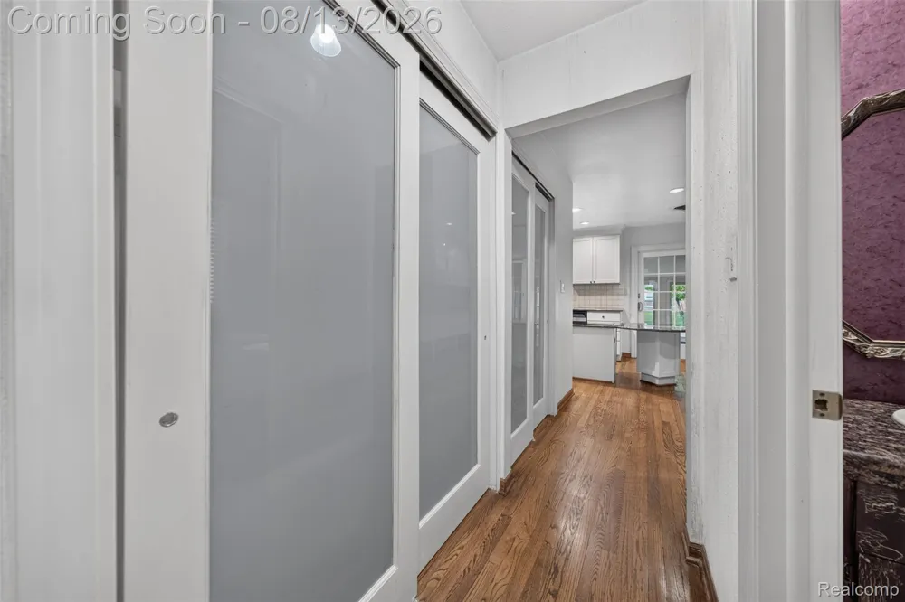 6611 Cottonwood Knoll Court West Bloomfield Charter Township, MI 48322