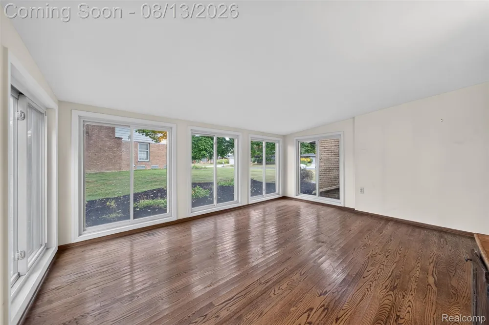 6611 Cottonwood Knoll Court West Bloomfield Charter Township, MI 48322