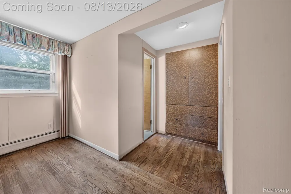 6611 Cottonwood Knoll Court West Bloomfield Charter Township, MI 48322