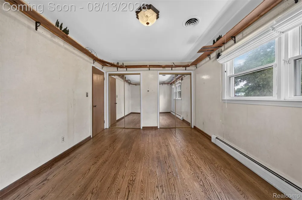6611 Cottonwood Knoll Court West Bloomfield Charter Township, MI 48322