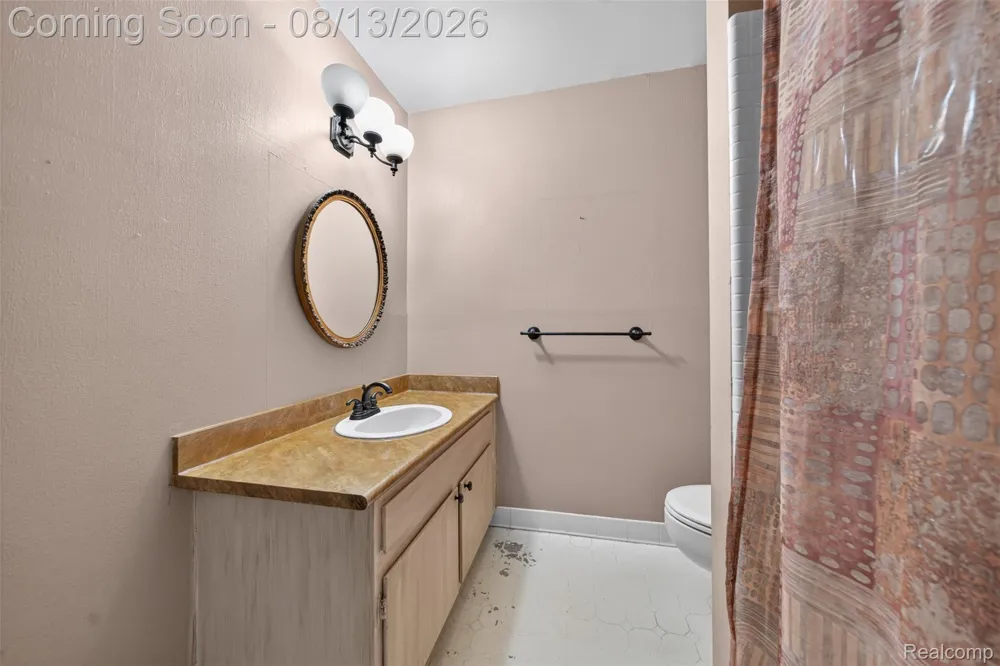 6611 Cottonwood Knoll Court West Bloomfield Charter Township, MI 48322