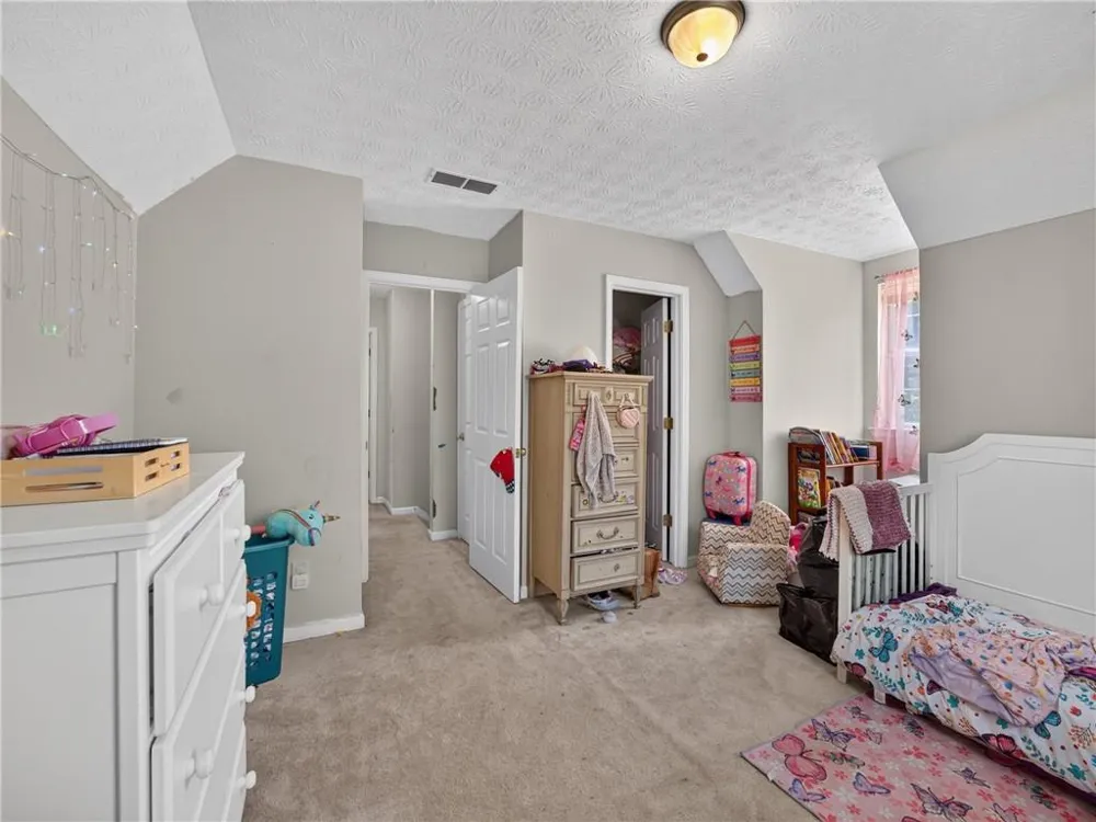 340 Boundary Tree Drive Ellenwood, GA 30294