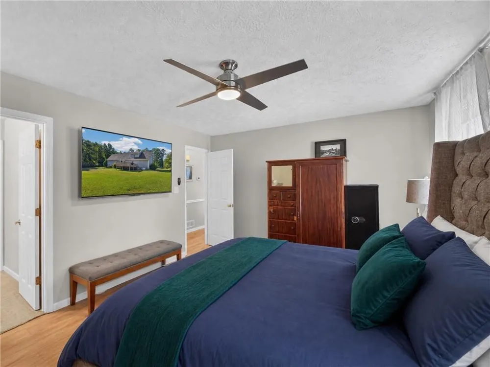 340 Boundary Tree Drive Ellenwood, GA 30294