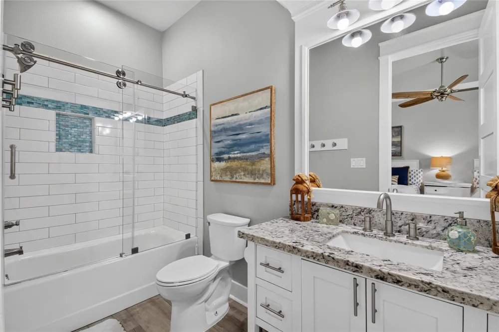 870 Kahla Drive Crystal Beach, TX 77650