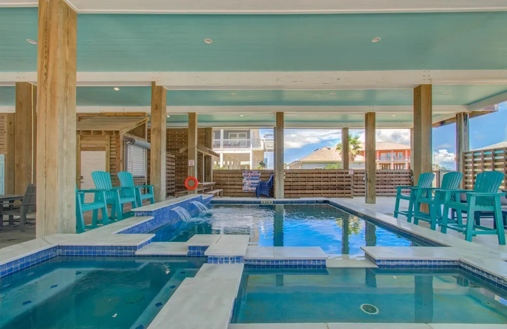 870 Kahla Drive Crystal Beach, TX 77650