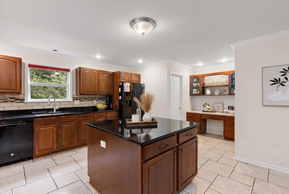 9354 Stratford Woods Trail Texas Charter Township, MI 49009