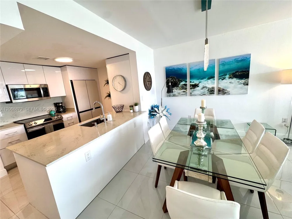 10275 Collins Ave #624 Bal Harbour, FL 33154