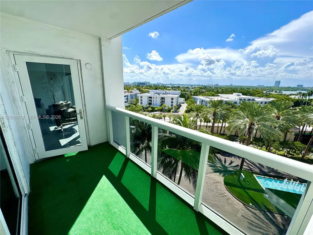 10275 Collins Ave #624 Bal Harbour, FL 33154