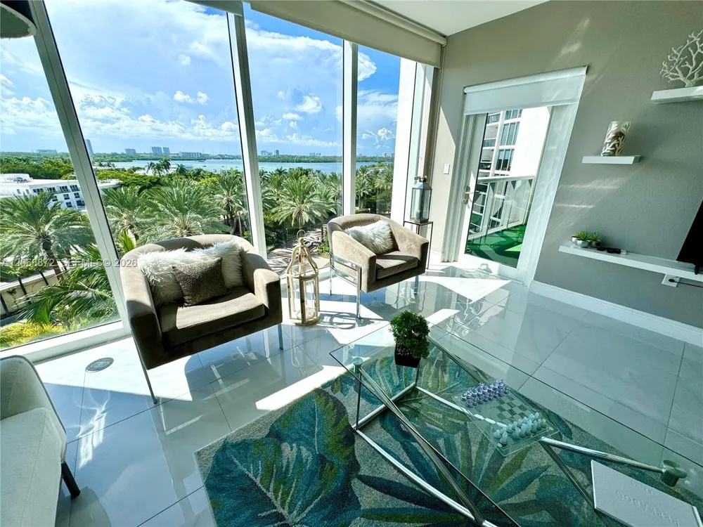 10275 Collins Ave #624 Bal Harbour, FL 33154