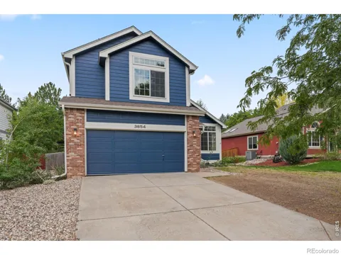 3854 Foothills Drive