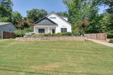 4471 Mclain Circle