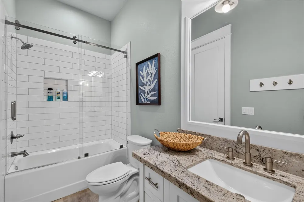 866 Kahla Drive Crystal Beach, TX 77650