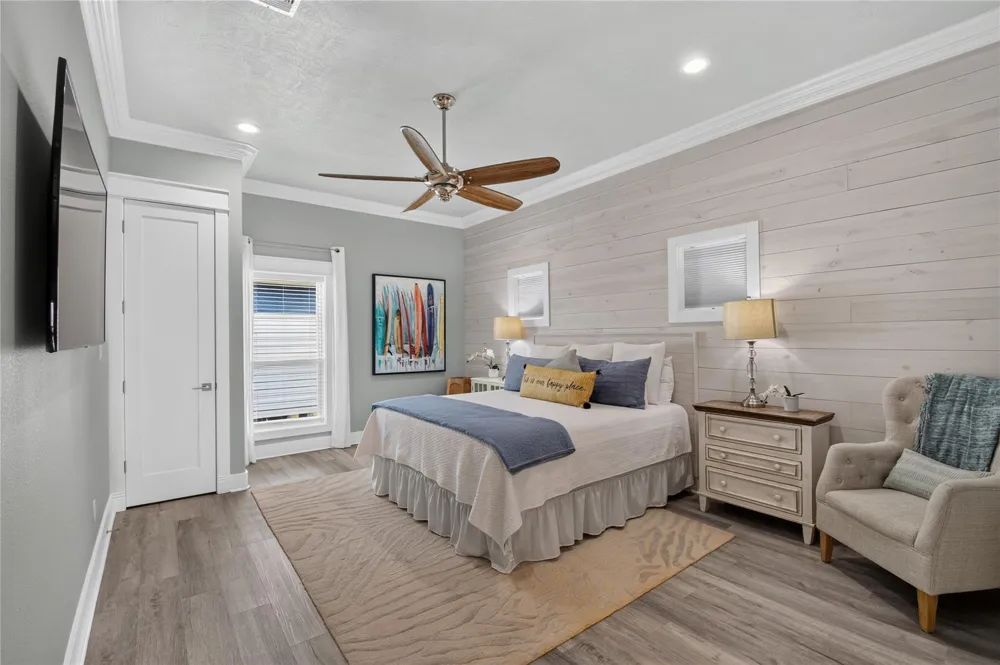 866 Kahla Drive Crystal Beach, TX 77650