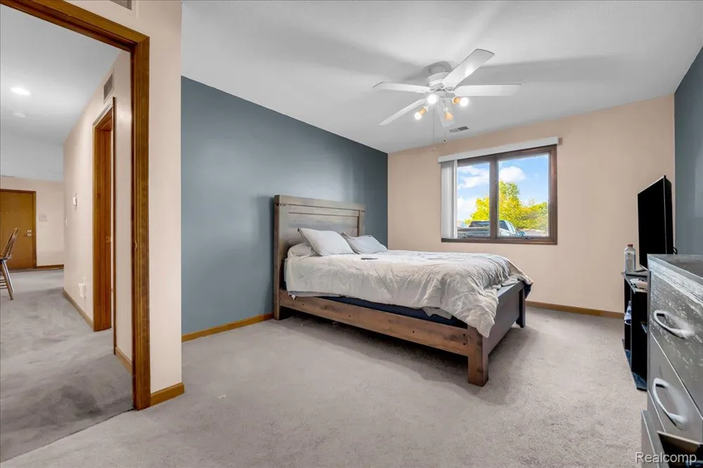 1395 Harbour Boulevard #137 Trenton City, MI 48183