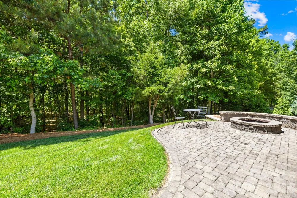 2105 Madeira Circle Waxhaw, NC 28173