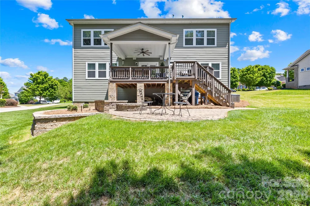 2105 Madeira Circle Waxhaw, NC 28173