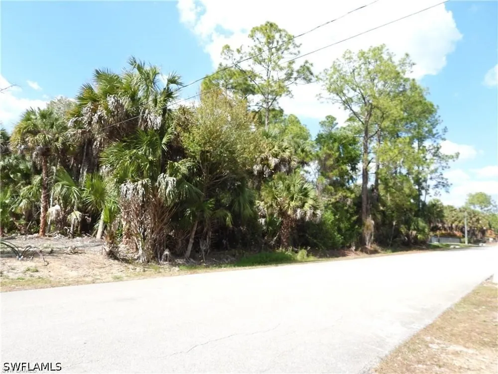 9th Street NW Naples, FL 34120