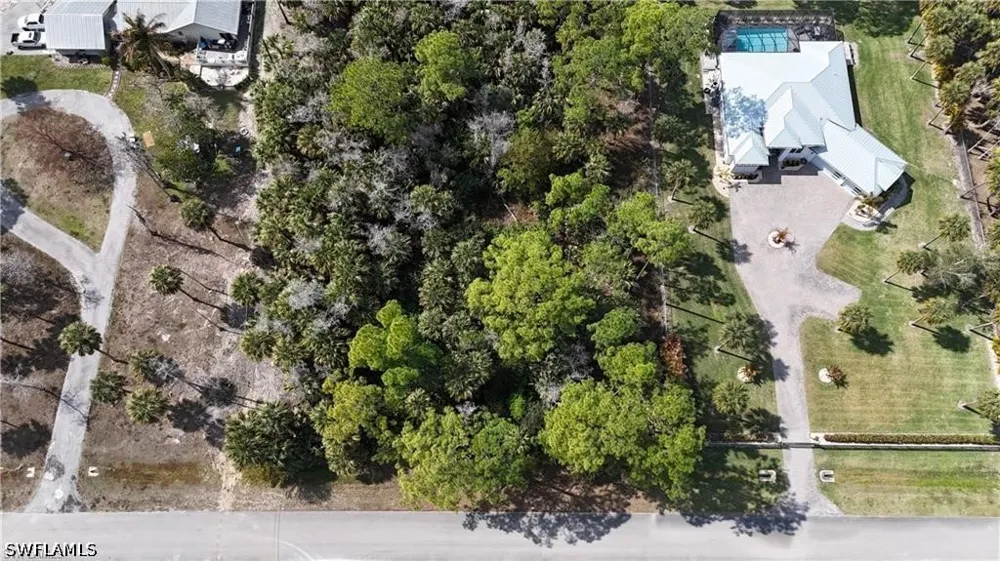 9th Street NW Naples, FL 34120