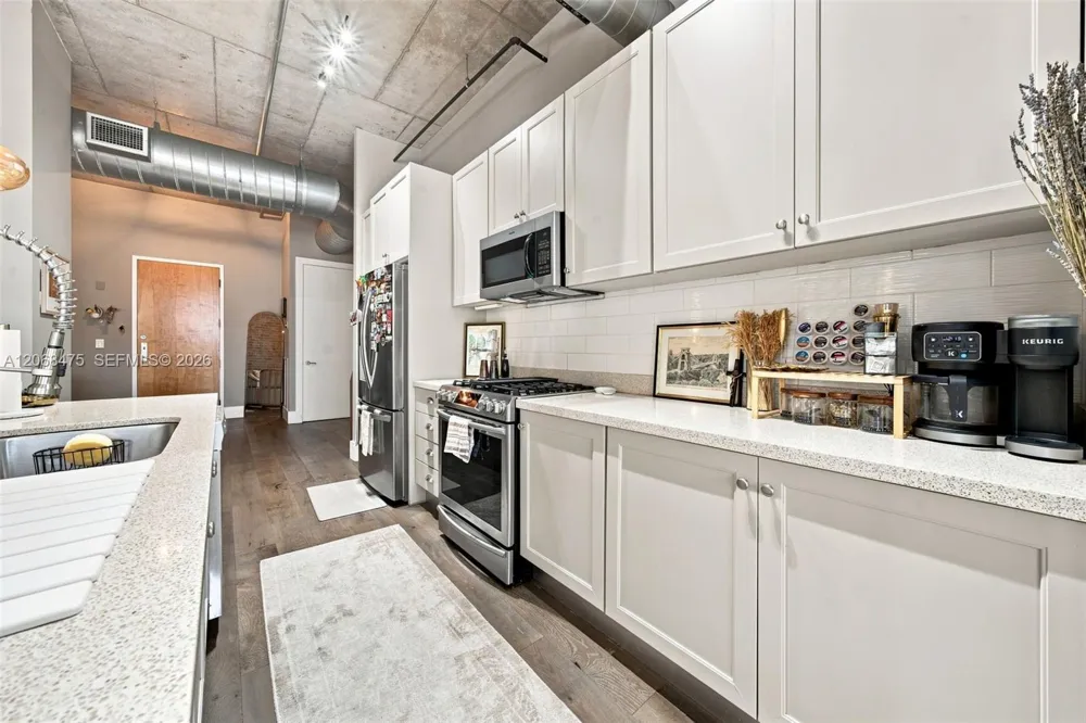 410 NW 1st Ave #202 Fort Lauderdale, FL 33301