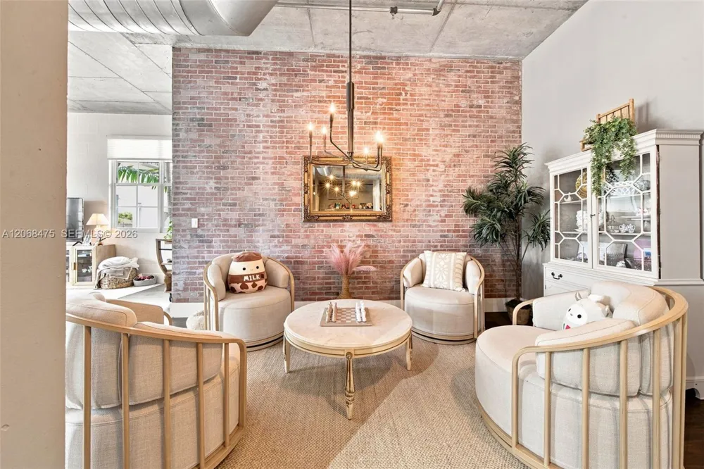 410 NW 1st Ave #202 Fort Lauderdale, FL 33301