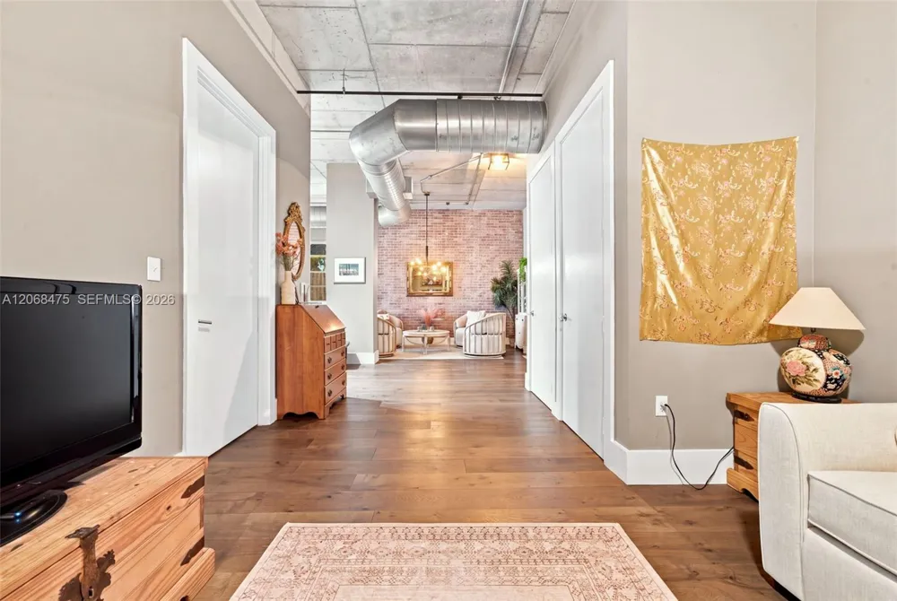 410 NW 1st Ave #202 Fort Lauderdale, FL 33301
