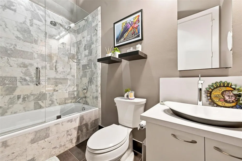 410 NW 1st Ave #202 Fort Lauderdale, FL 33301