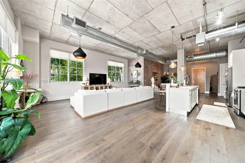 410 NW 1st Ave #202 Fort Lauderdale, FL 33301