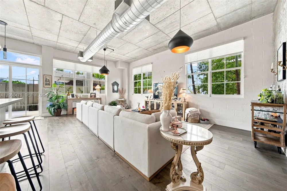 410 NW 1st Ave #202 Fort Lauderdale, FL 33301