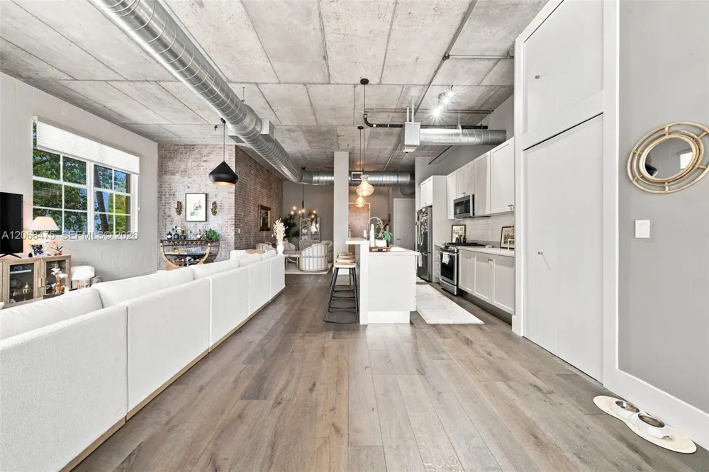 410 NW 1st Ave #202 Fort Lauderdale, FL 33301