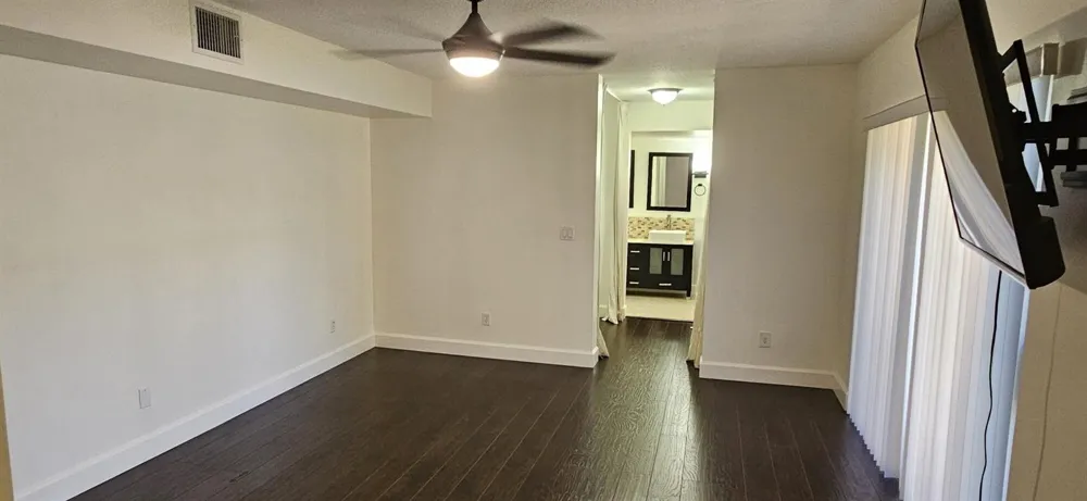 11865 SW 11th Court Davie, FL 33325